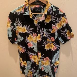 ROARK MENS BUTTON UP